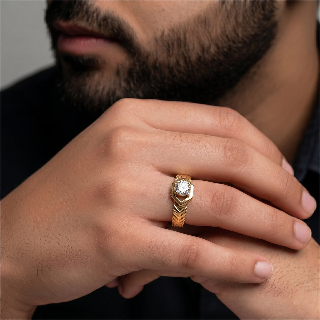 One Yellow Gold Ring-52410