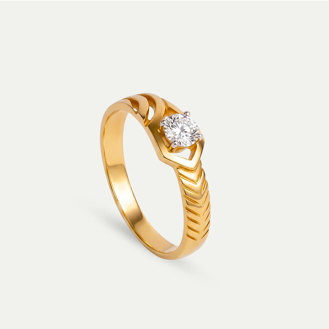 One Yellow Gold Ring-52410